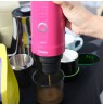 OUTIN NANO rankinis espresso kavos aparatas, tamsiai rožinė