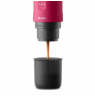 OUTIN NANO rankinis espresso kavos aparatas, tamsiai rožinė