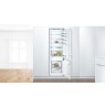 Bosch Serie 6 KIS87AFE0 fridge-freezer Built-in 272 L E White