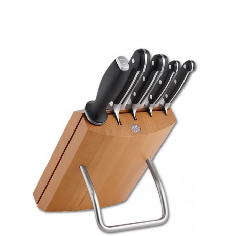 Set of 4 knives in a Zwilling Pro block