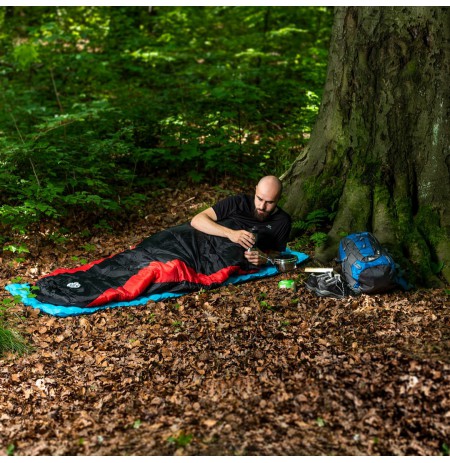 NILS CAMP NC2012 sleeping bag Black and red