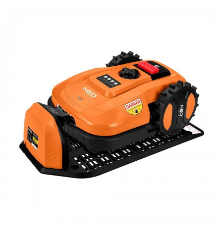 Robotic Lawnmower E+