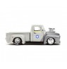 Auto Street Fighter 1956 Ford Pickup with Guile 1:24 Simba JADA Figure