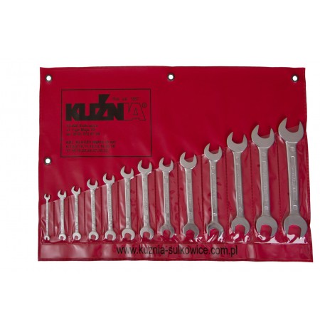 Set of open-end wrenches with 13 pieces ranging from 6 to 32mm