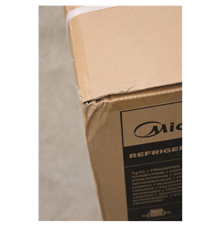 SALE OUT. Midea MDRD142FGE01 Refrigerator