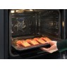 70l.talpos įmontuojama garinė juodos spalvos orkaitė Electrolux EOB8S39WZ