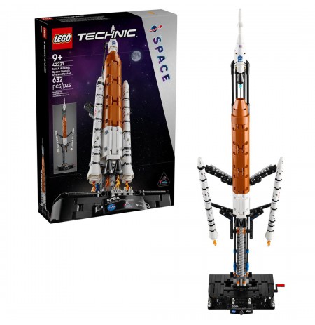 LEGO TECHNIC 42221 NASA Artemis Space Launch System Rocket