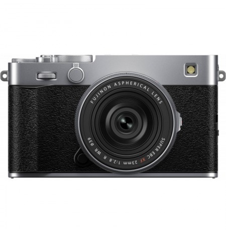 Fujifilm X-E5 + XF23mm f/2.8 R WR (silver)