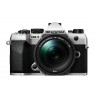 OM System OM-5 Mark II + 14-150mm II (silver)