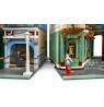 LEGO ICONS 11371 Shopping Street