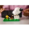 LEGO IDEAS 21368 Peanuts: Snoopy's Doghouse