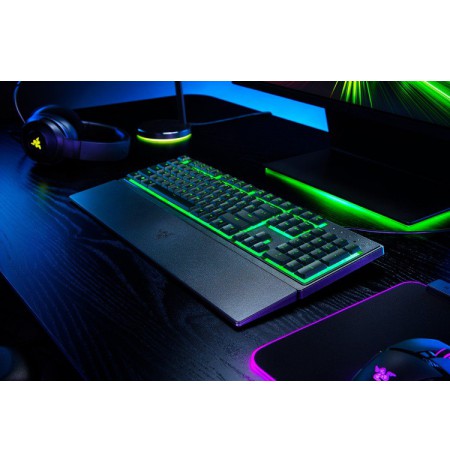 Razer Ornata V3 X Laidinė žaidimų klaviatūra USB, RGB LED, US, Silent Membrane Switches, Juoda