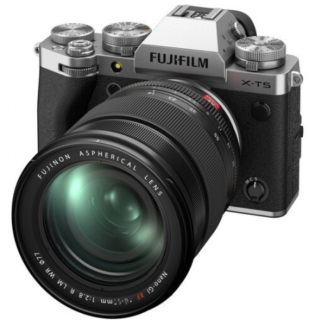 FUJIFILM X-T5 + 16-80MM, SILVER