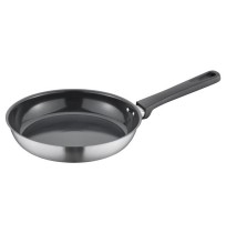 FISKARS ESSENTIAL PANNAS 24CM