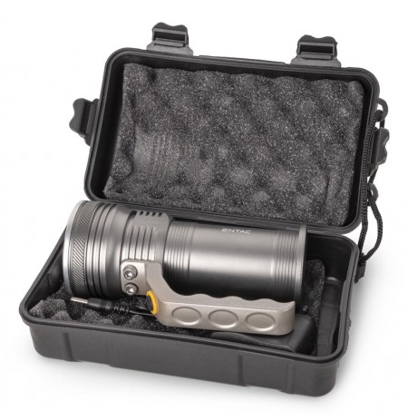 Entac Flashlight 5W T6 Alu 2x18650 incl. wall charger