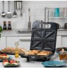 Opiekacz ZELMER ZSM7400 INOX/juoda sp.