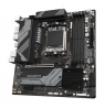 Gigabyte B650M DS3H 1.0 M/B Processor family AMD