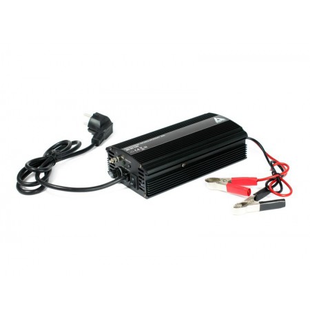 AZO Digital 12 V mains charger for BC-20 20A batteries (230V/12V) 3 charge stages