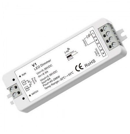 V1 nuolatinės įtampos valdiklis 5-36V, 1x 8A, Push-Dimm